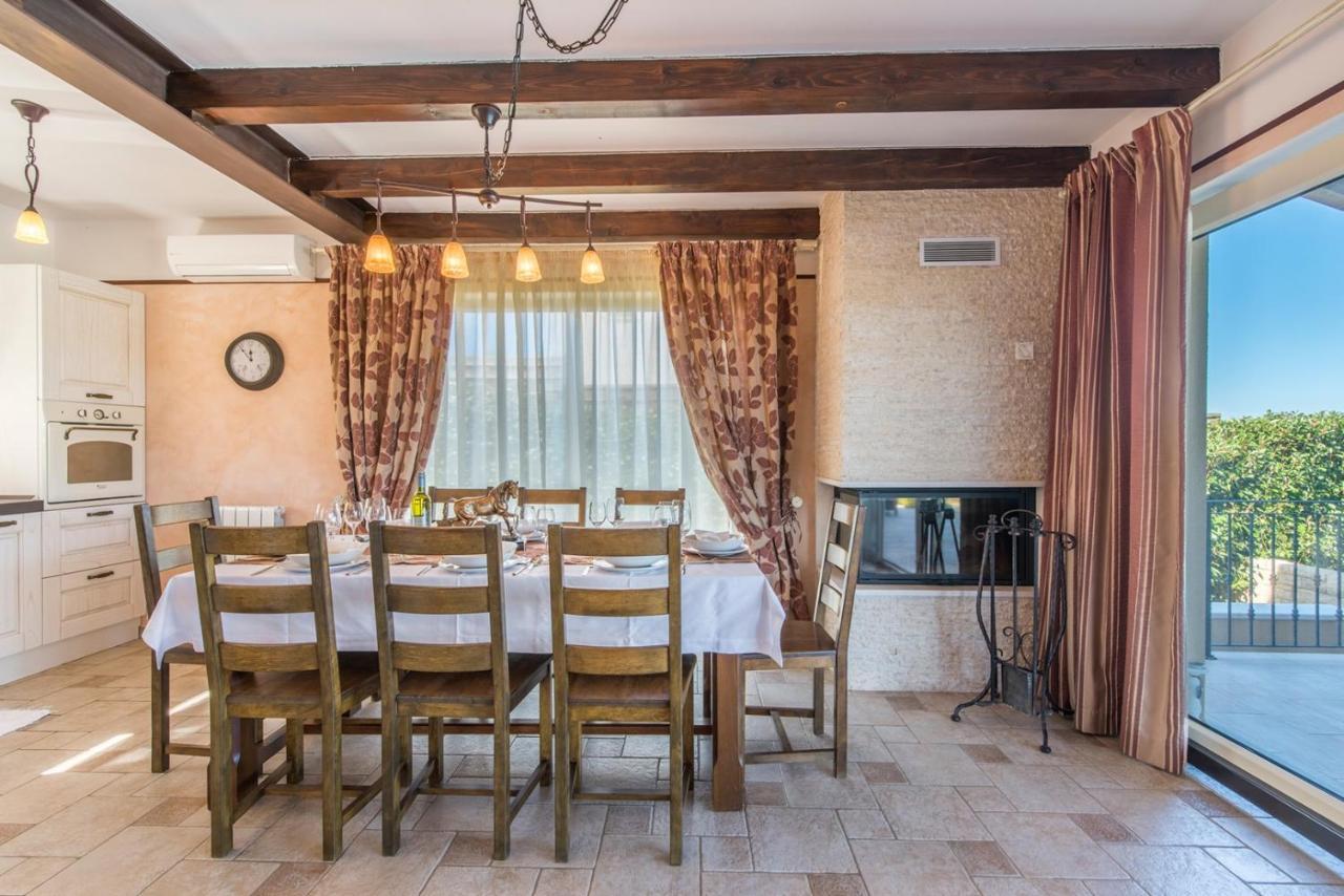 Villa Sana Selina 외부 사진